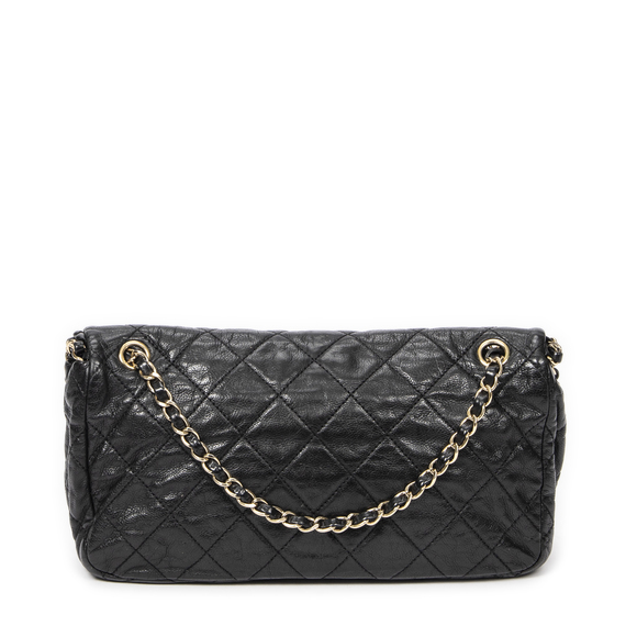Chanel Medium Chain Me Flap - Picture 5 of 10